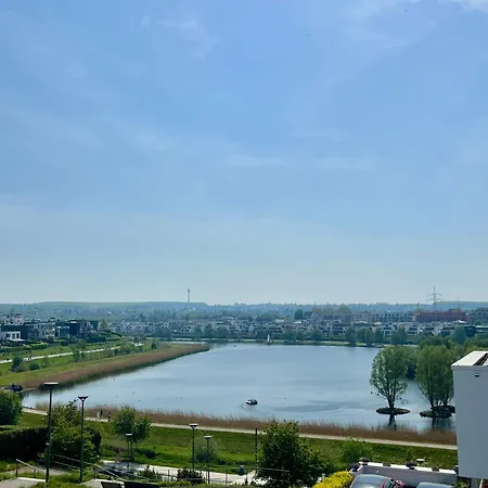 Haus Mit Panoramablick Auf Den Phoenixsee * Dortmund